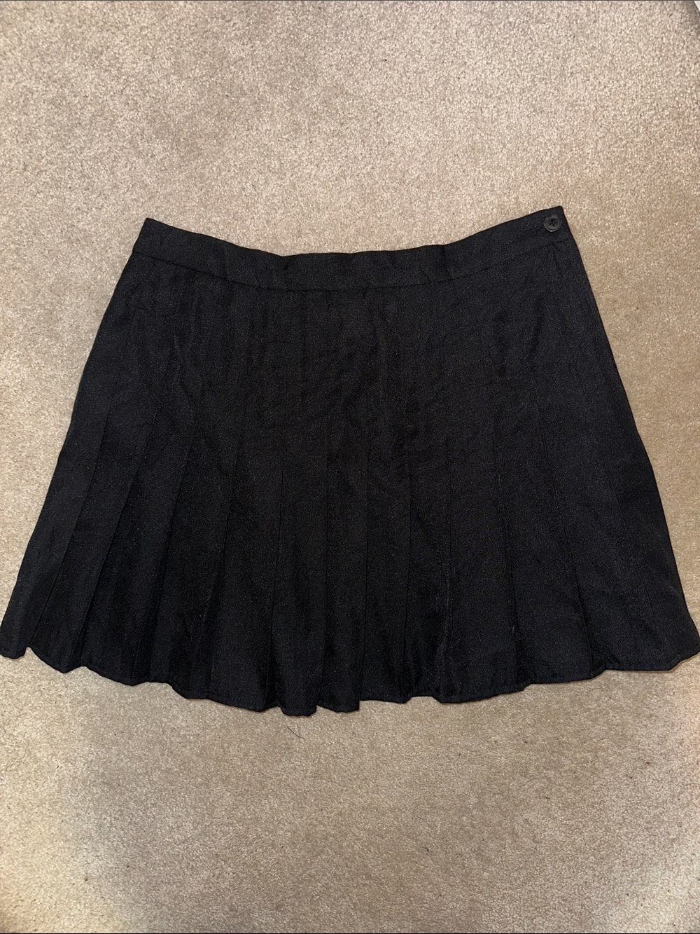 Pleated skirt